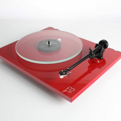 REGA Planar 2